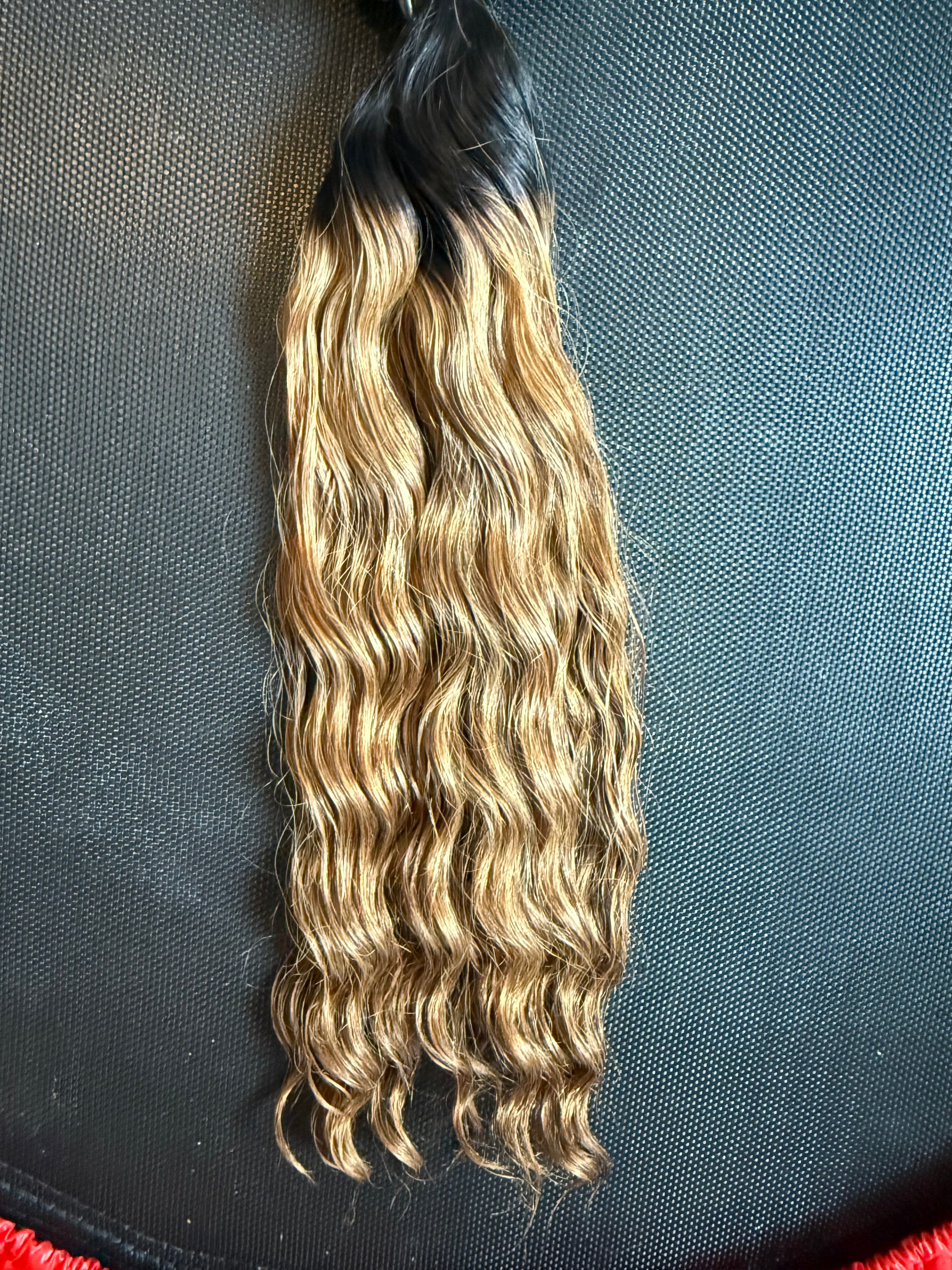 Machine Weft Trinity Wave